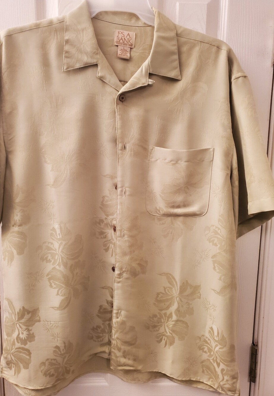 Jos. A. Bank Lite Green Floral Jacquard Camp Shirt
